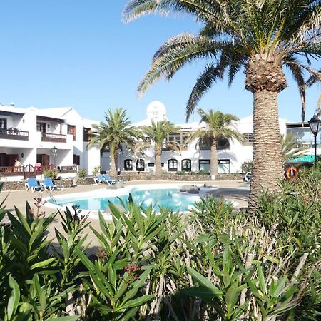 Beachside Jablillo Y Cucharas Costa Teguise Luaran gambar