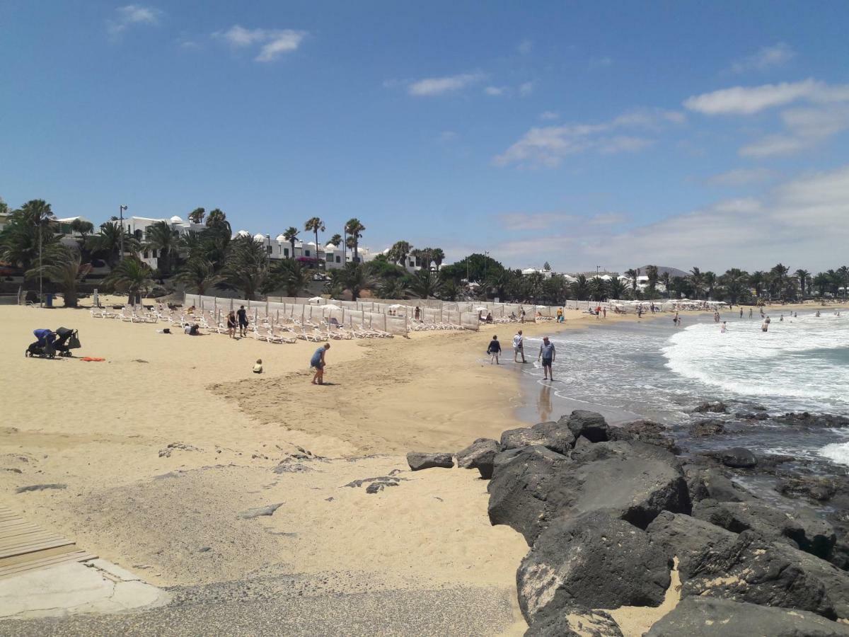 Beachside Jablillo Y Cucharas Costa Teguise Luaran gambar